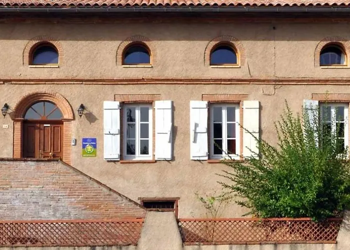 La Maison Lutz Oda ve Kahvaltı Bondigoux