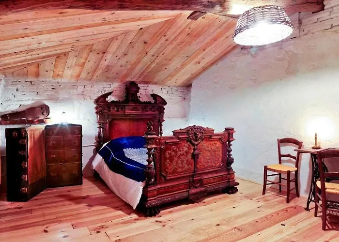 فندق مبيت وإفطار La Maison Lutz *